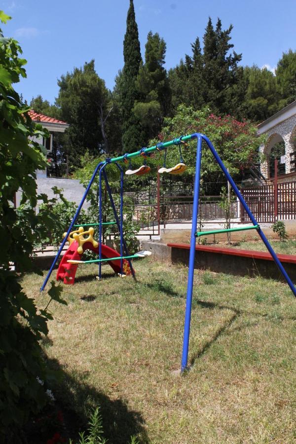 Apartments With A Parking Space Starigrad, Paklenica - 6431 외부 사진
