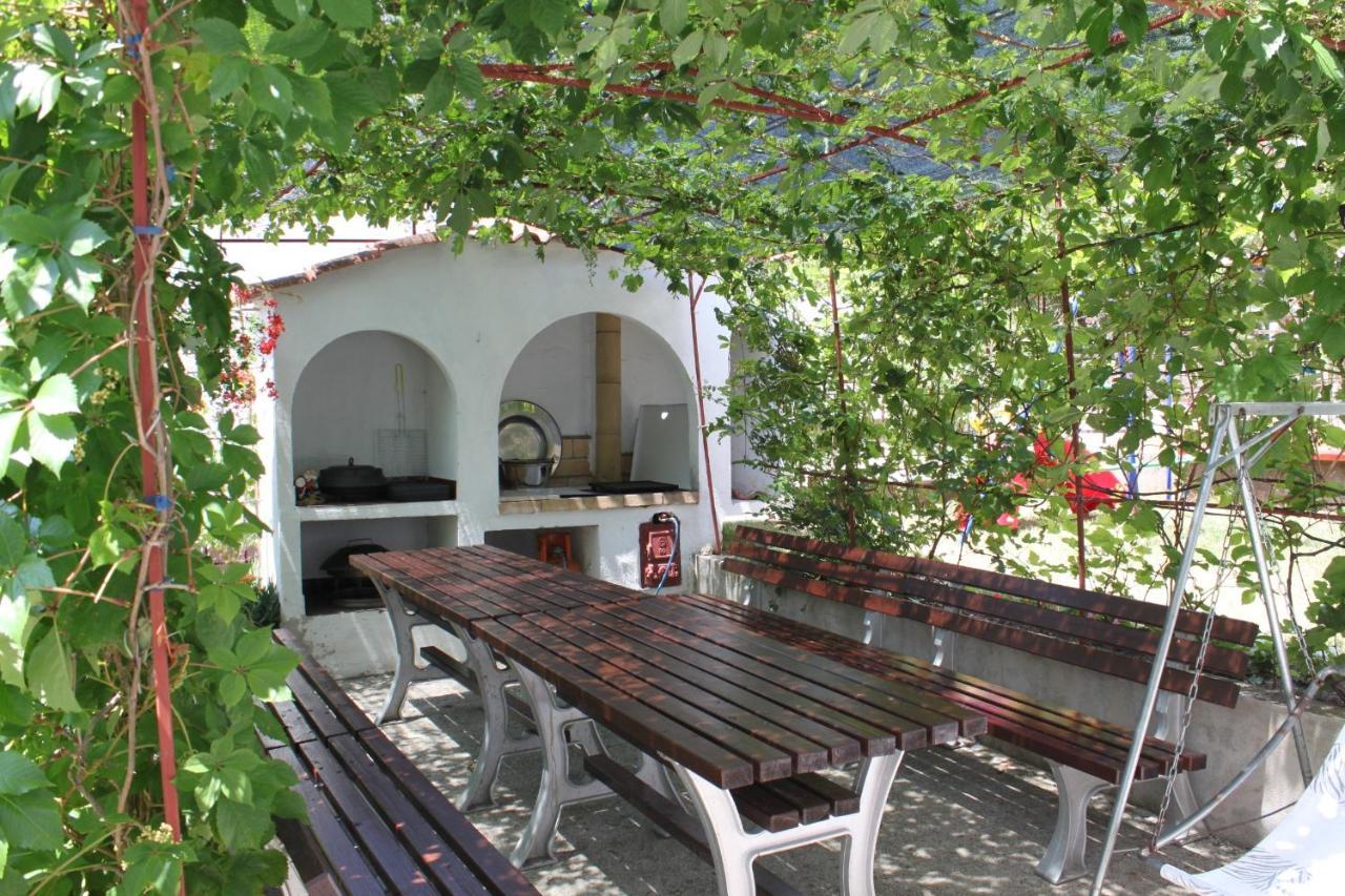 Apartments With A Parking Space Starigrad, Paklenica - 6431 외부 사진