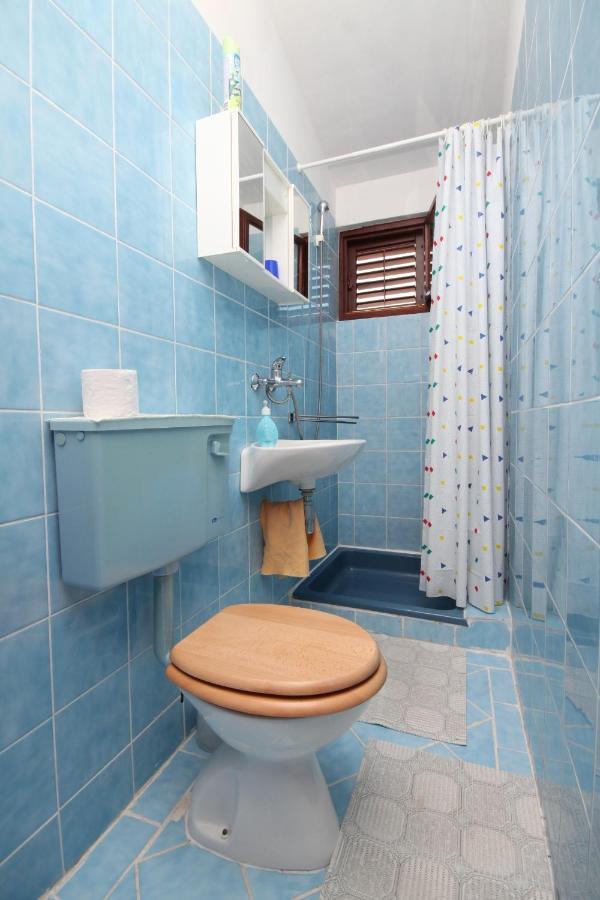 Apartments With A Parking Space Starigrad, Paklenica - 6431 외부 사진